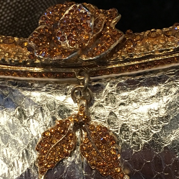 Besso Gold Snakeskin Bag Brand new with Tags - Picture 5 of 8